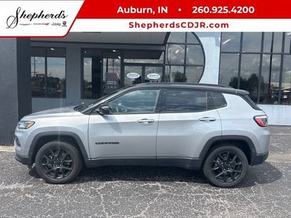 Used 2023 Jeep Compass Latitude w/ Convenience Group