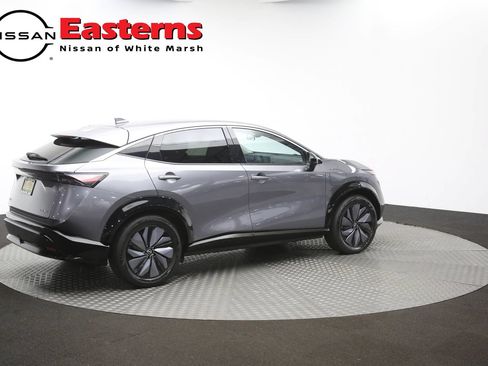 Used 2023 Nissan Ariya FWD image 42