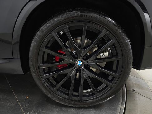 Used 2023 BMW X5 xDrive40i w/ M Sport Package image 13