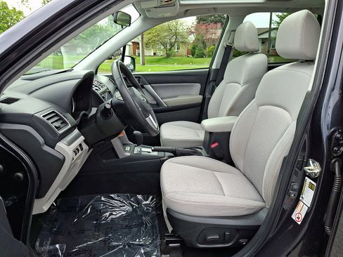 Used 2018 Subaru Forester 2.5i Premium AWD/4WD image 13