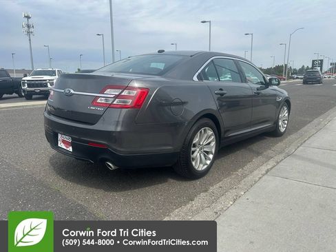 Used 2015 Ford Taurus Limited FWD image 8