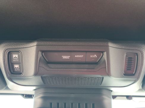 Used 2024 Jeep Wrangler Unlimited Rubicon 392 image 28