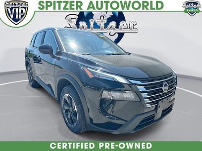 Used 2025 Nissan Rogue SV