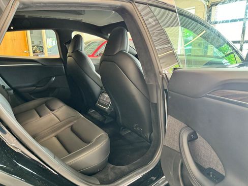 Used 2021 Tesla Model S Plaid AWD/4WD image 24
