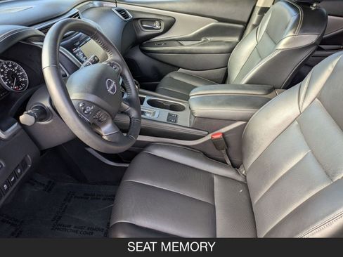 Used 2024 Nissan Murano SL image 14