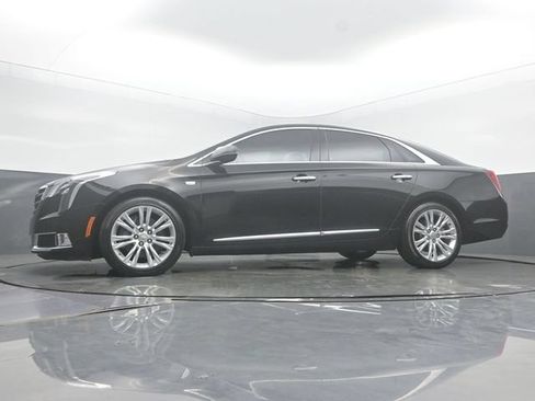 Used 2018 Cadillac XTS Luxury FWD image 46