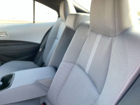 Used 2025 Toyota Corolla SE w/ Convenience Package FWD image 9