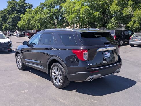Used 2022 Ford Explorer Limited w/ Equipment Group 301A AWD/4WD image 8