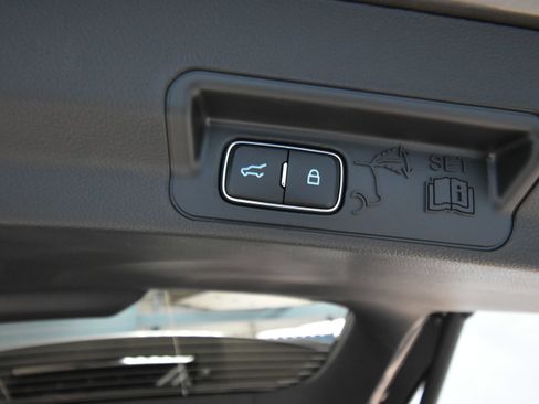 New 2026 Ford Explorer ST-Line w/ ST-Line Street Pack AWD/4WD image 28