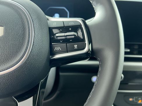 New 2026 Kia Carnival SX FWD image 19