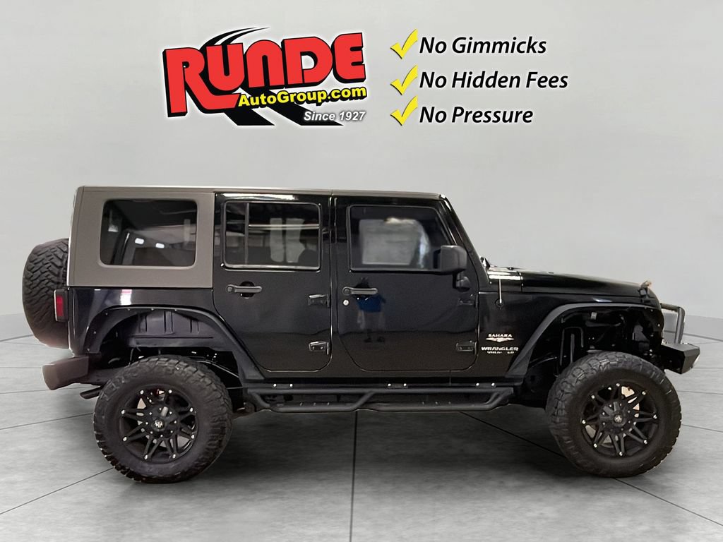 Used 2008 Jeep Wrangler Unlimited Sahara w/ Dual Top Group AWD/4WD image 6