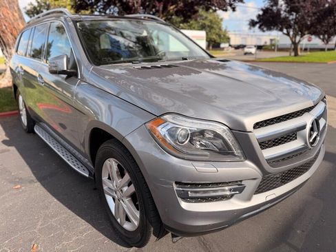Used 2016 Mercedes-Benz GL 450 4MATIC image 3