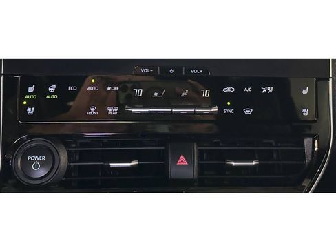 Used 2023 Toyota bZ4X FWD image 29