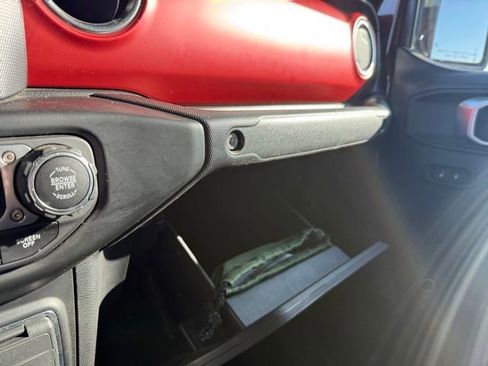 Used 2022 Jeep Gladiator Rubicon w/ LED Lighting Group image 43