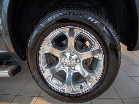 Used 2016 RAM 1500 Laramie w/ Convenience Group image 26