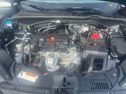 Used 2025 Honda HR-V Sport image 33