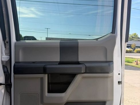 Used 2019 Ford F150 XL w/ Equipment Group 101A Mid AWD/4WD image 21