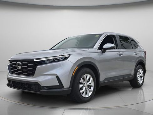 Used 2024 Honda CR-V LX image 9