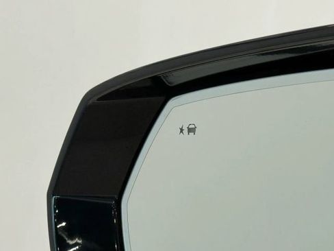 Used 2021 GMC Yukon SLT w/ SLT Luxury Plus Package AWD/4WD image 11