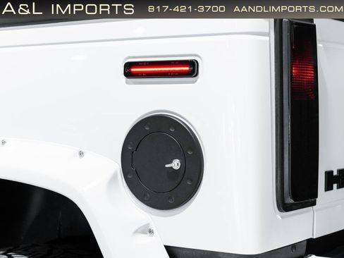 Used 2009 HUMMER H2 SUT AWD/4WD image 23