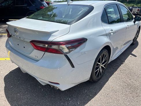 Used 2023 Toyota Camry SE FWD image 13