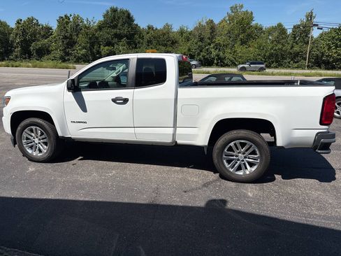 Used 2016 Chevrolet Colorado W/T AWD/4WD image 6