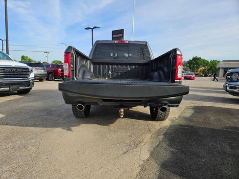 Used 2021 RAM 1500 Big Horn RWD image 4