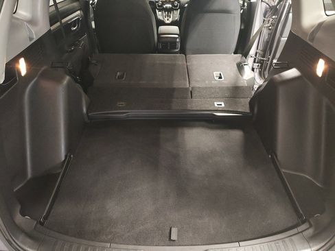 Used 2019 Honda CR-V LX image 16