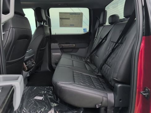 New 2026 Ford F250 XLT w/ XLT Premium Package AWD/4WD image 10
