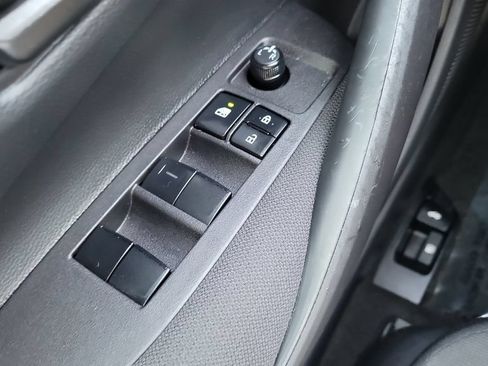 Used 2025 Toyota Corolla LE FWD image 21