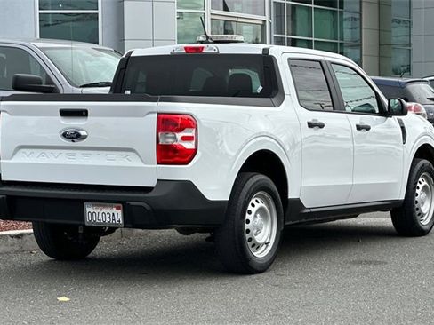 Used 2024 Ford Maverick XL image 4