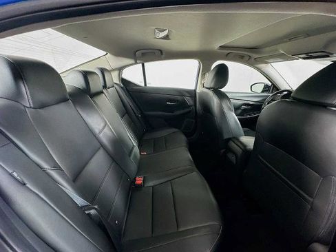 Certified 2023 Nissan Sentra SR w/ SR Premium Package image 27