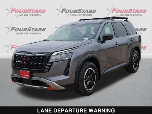 New 2026 Nissan Pathfinder Rock Creek image 9