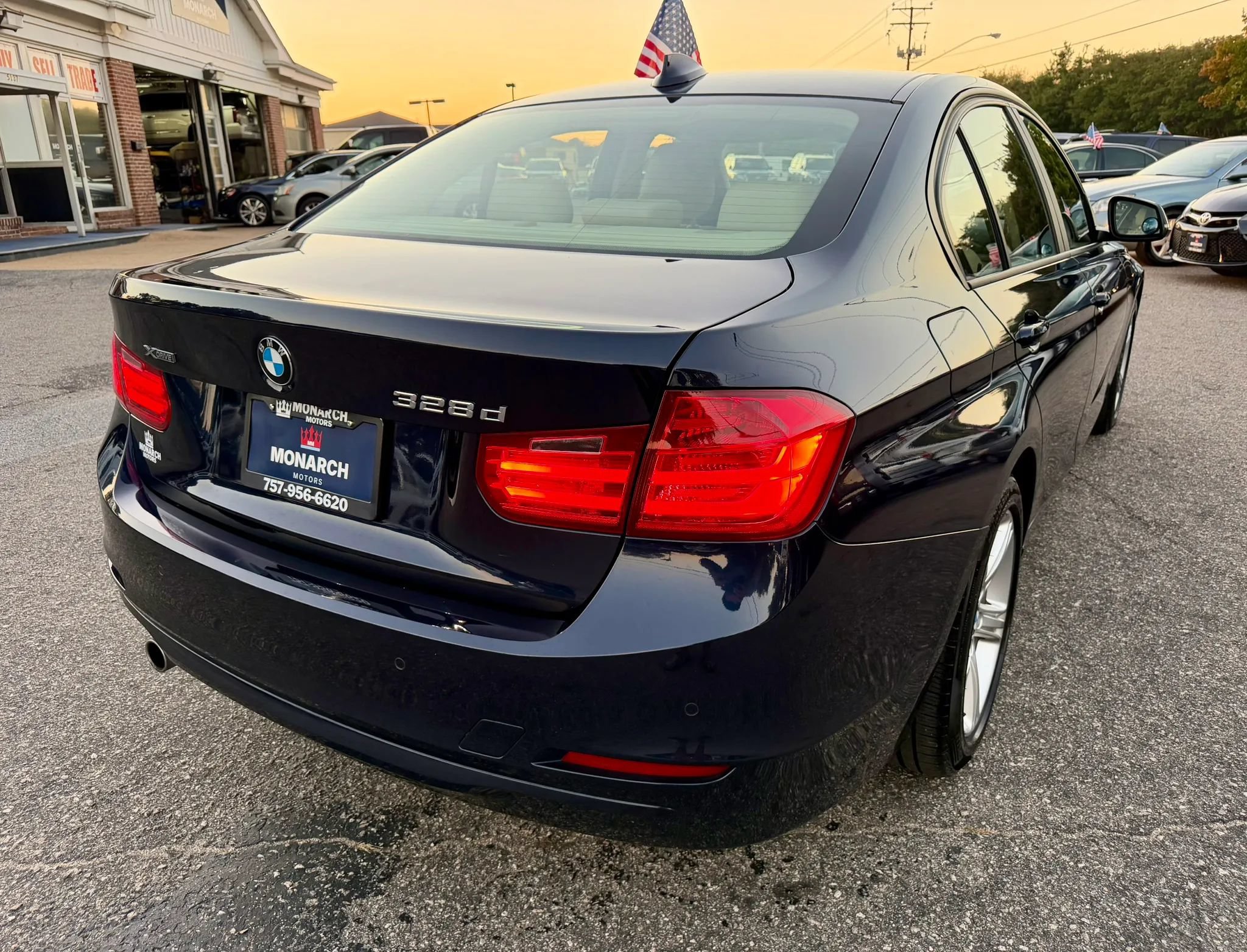 Used 2014 BMW 328d xDrive Sedan AWD/4WD image 5