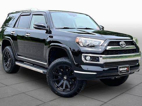 Used 2014 Toyota 4Runner Limited AWD/4WD image 3