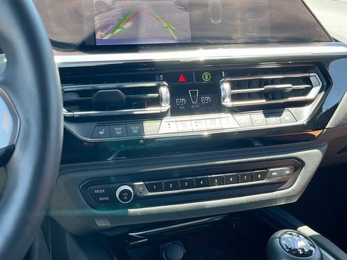 Used 2025 BMW Z4 M40i w/ Edition RWD image 16