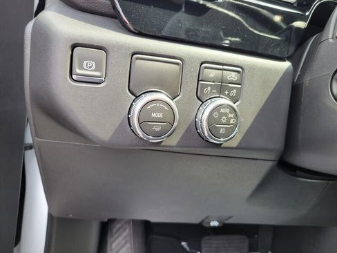 New 2026 GMC Sierra 1500 SLT RWD image 11