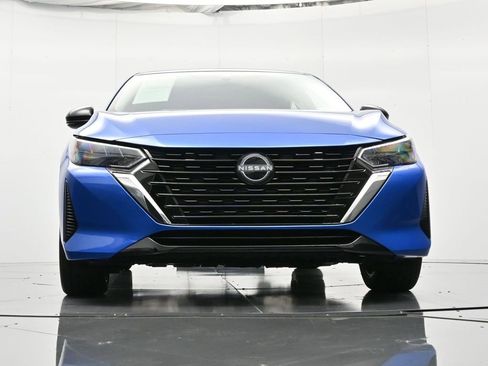 Used 2025 Nissan Sentra SR image 36