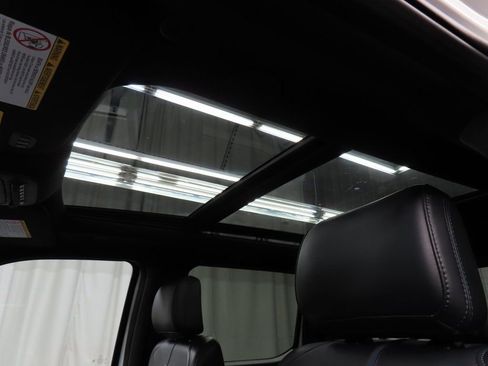 Used 2025 Ford F250 Platinum image 27