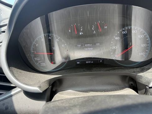 Used 2023 Chevrolet Malibu RS w/ LPO, Floor Liner Package FWD image 9