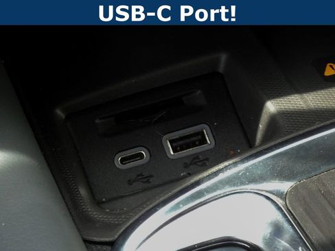 Used 2023 Buick Enclave Essence w/ Experience Buick Package image 14