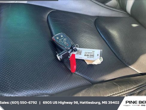 Used 2021 Chevrolet Camaro SS w/ Redline Edition image 9