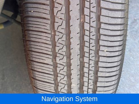 Used 2019 Subaru Ascent Touring w/ Popular Package #3 image 3