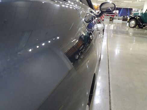 Used 2008 Chrysler Crossfire Limited RWD image 40