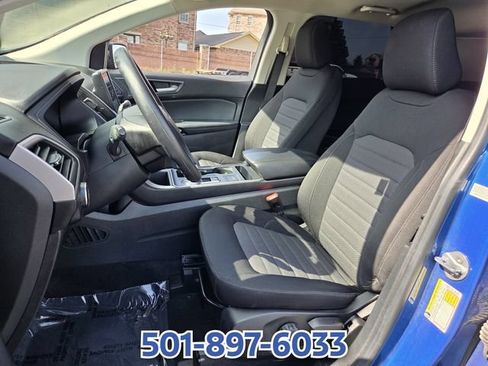 Certified 2024 Ford Edge SE w/ Black Appearance Package AWD/4WD image 9