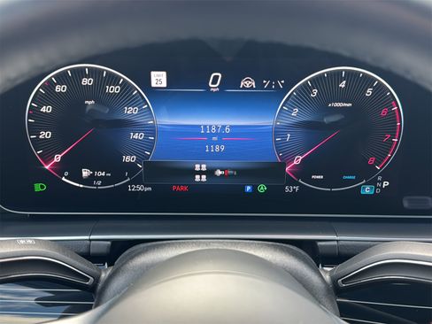 Certified 2025 Mercedes-Benz GLS 450 4MATIC image 23