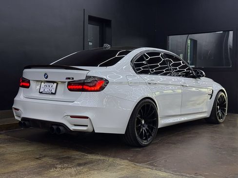 Used 2016 BMW M3 RWD image 9