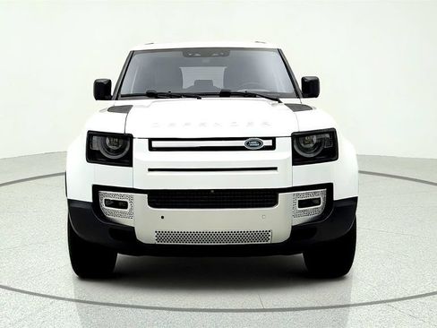 Used 2021 Land Rover Defender 90 S AWD/4WD image 2
