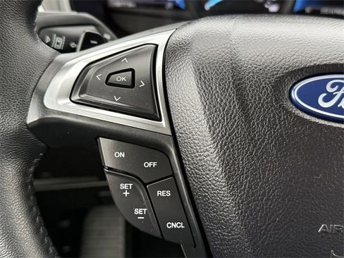 Certified 2024 Ford Edge SEL w/ Convenience Package image 19