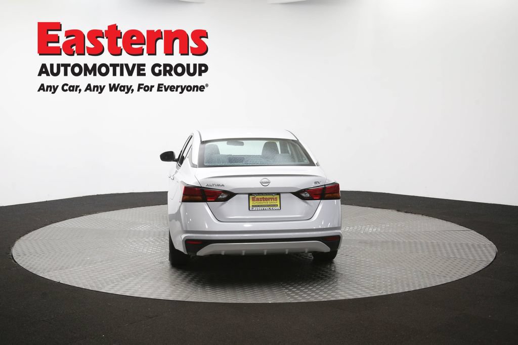 Used 2024 Nissan Altima 2.5 SV FWD image 39